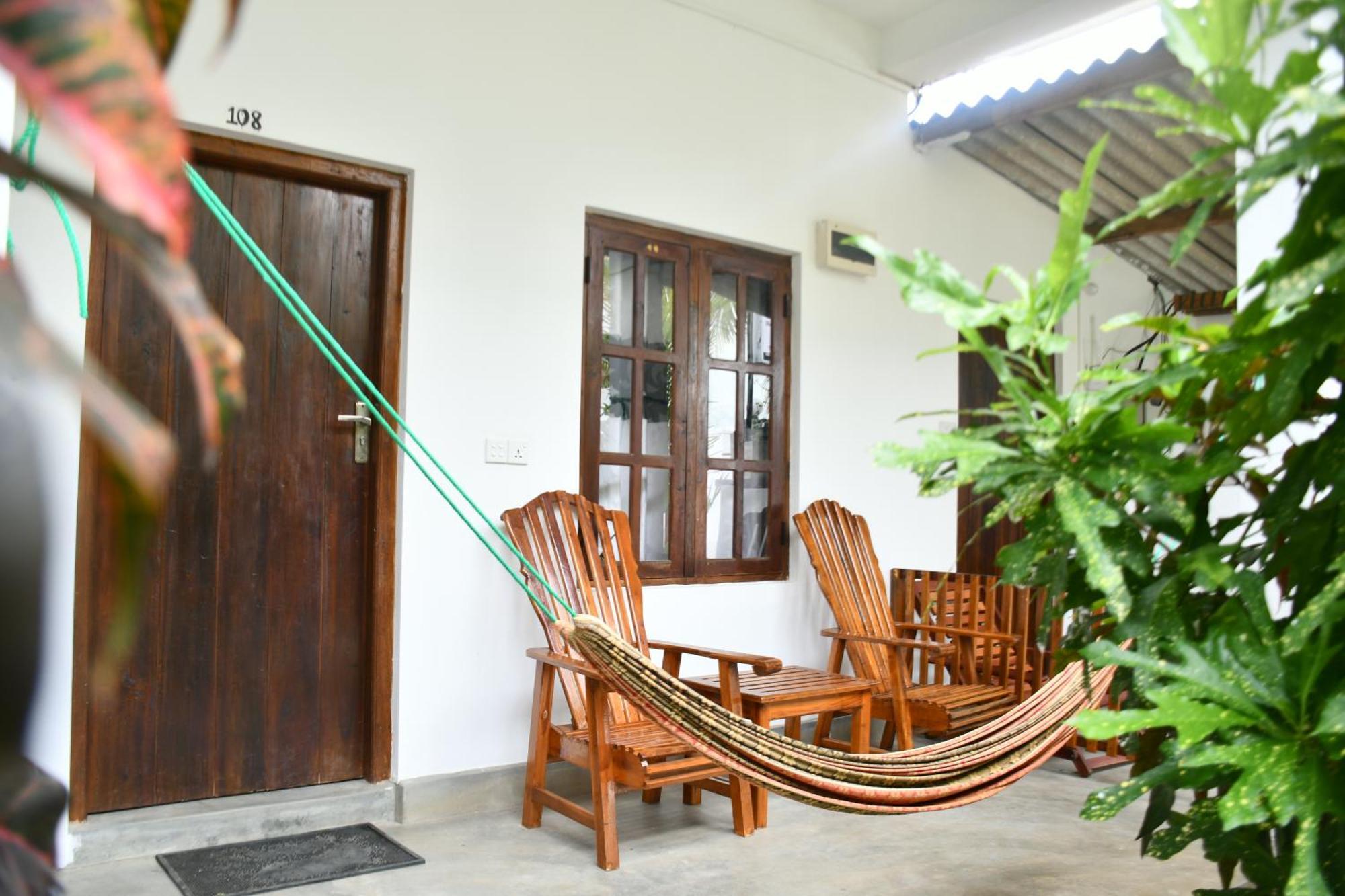 Hotel Pearl Of The Bay Arugam Bay Exterior foto
